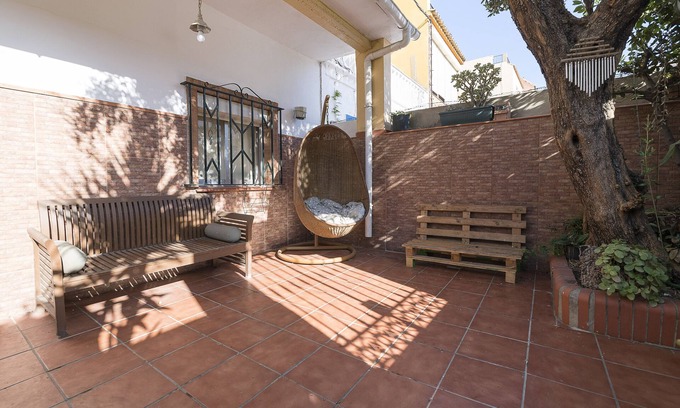 Algeciras House | CASA DEL OLIVO - Fantastic villa with private terrace and free WiFi.