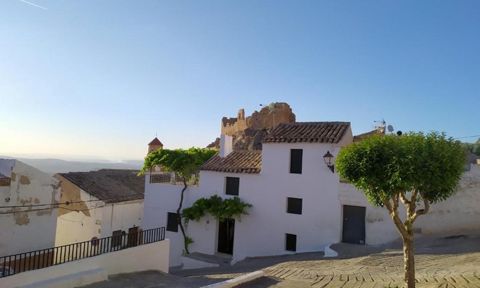 Bedmar Apartment | Inviting Stay at Casa del Pilar: Pet & Child Friendly Escape