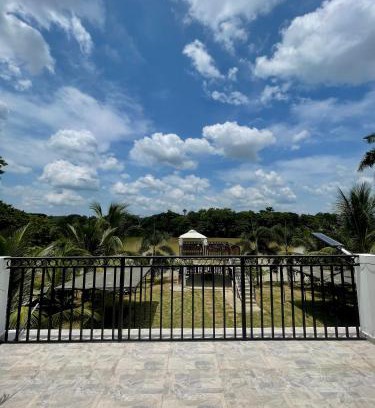 Monteria Cabin | Pet-Friendly Retreat at Casa Del Río: Rated 8/10 by Guests