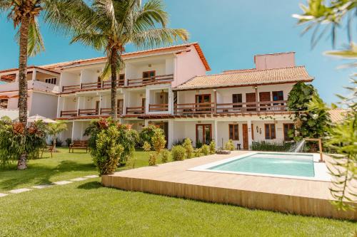 Pero Hotel | Casa Dela Pousada: Oceanfront Retreat with Pool & Hot Tub
