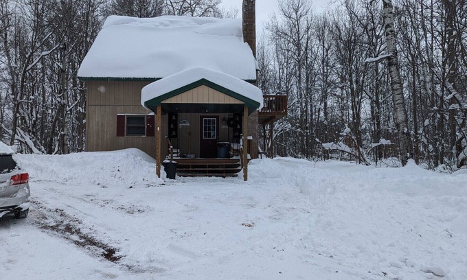 Bessemer House | Experience Casa Della Neve: Family-Friendly Retreat
