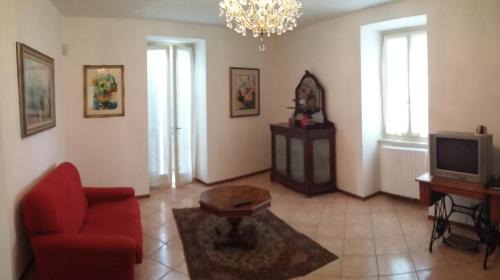Gargnano Apartment | Oceanfront Retreat at Casa della Nonna - Guest Rated 9.2