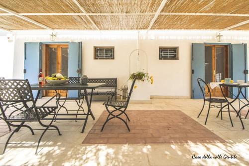 Mattinata House | Pet-Friendly Stays at Casa della Valle Gentile - Rated 9/10