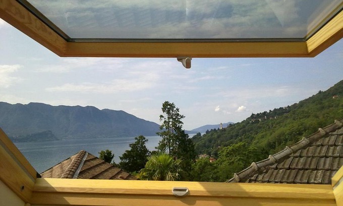 Cannero Riviera House | Cozy Casa delle Antiche Pietre: Family-Friendly Retreat