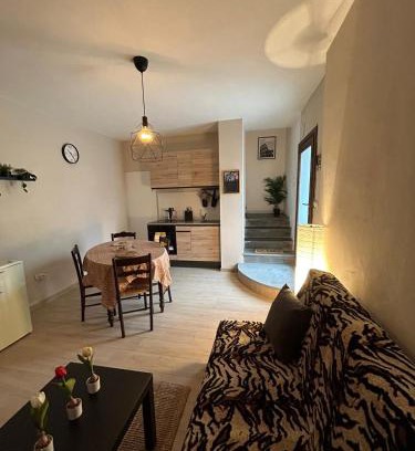 Civitella in Val di Chiana Apartment | Discover Casa delle farfalle: Pet and Child Friendly Oasis