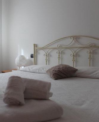 Piaggine Bed & Breakfast | Family-Friendly Stay at Casa delle Grazie with Pet Amenities