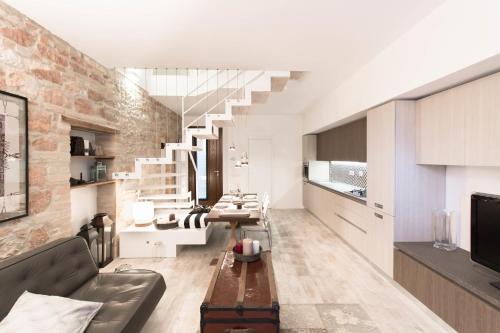 Santa Maria degli Angeli Apartment | Discover Casa Delle Lanterne - 4-Star Pet-Friendly Retreat
