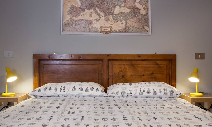 Historic Center Apartment | Casa delle Mura: Guest Rated 10/10 with Spa & Breakfast