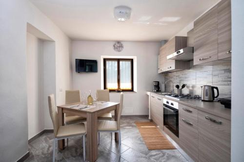 Feriolo Apartment | Oceanfront Retreat at Casa delle Rose - Rated 9.1/10