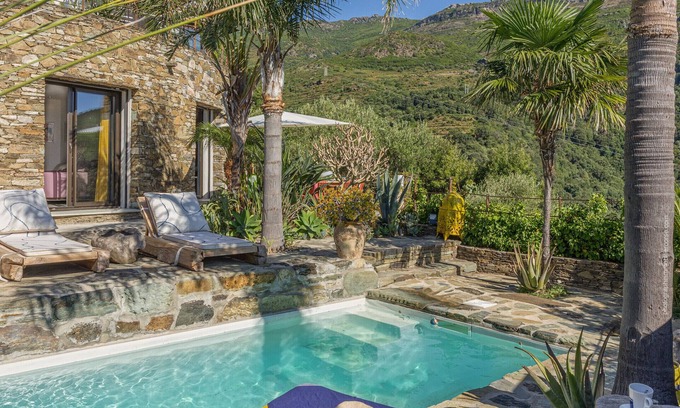 Mausoleo Villa | Casa Di A Scala, luxury villa with heated pool, jacuzzi, steam room, gym in Erbalunga