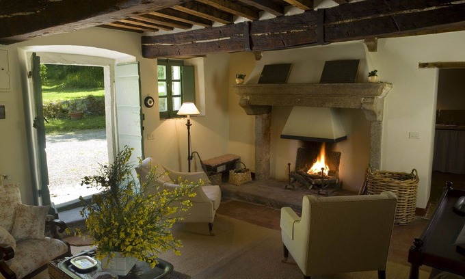 Castiglione d'Orcia Other | Relaxing Casa di Pietro in Vivo d'Orcia with Pool