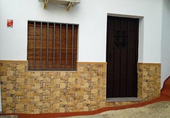 Algodonales House | Discover Casa Diego: Pet-Friendly Stay in Algodonales