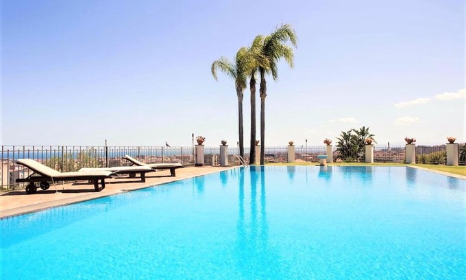 Borgo-Sanzio Villa | Discover Casa Dimora Vittoria: 10/10 Rated Getaway