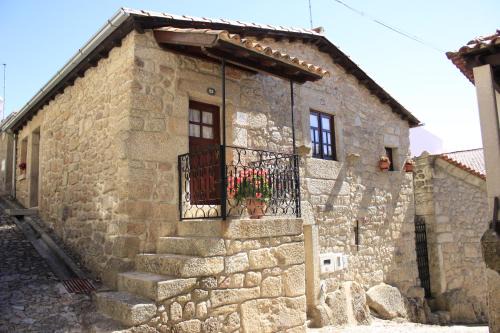 Fundao House | Outstanding Casa do Balcao: Top-Rated Family-Friendly Stay