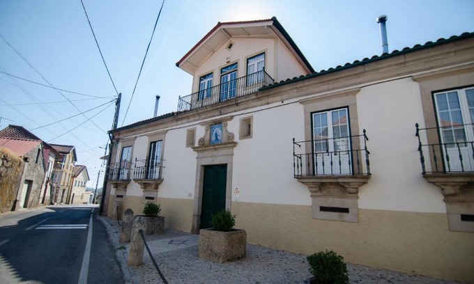 Viseu Apartment | Experience Casa do Compasso: 4-Star Retreat with Pool