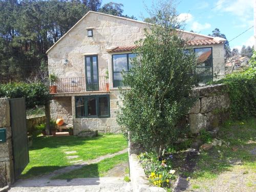 Vilaboa House | Discover Casa do Crego: Oceanfront Retreat, Guest Rated 9.8