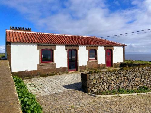 Praia da Vitoria House | Unforgettable Stay at Casa do Facho - Guest Rated 10/10
