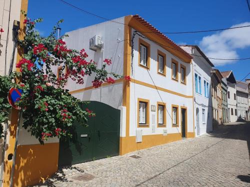 Macao House | Discover Casa do Ferrador - Mação: Guest Rated 9.5/10