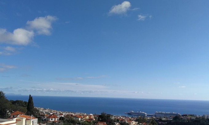 Imaculado Coracao de Maria House | Pet-Friendly Casa do Imaculado with Hot Tub & High Ratings
