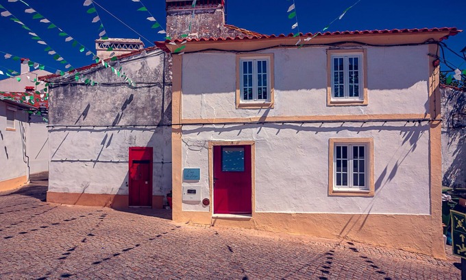 Portalegre House | Discover Comfort at Casa do Largo - Central Village Escape
