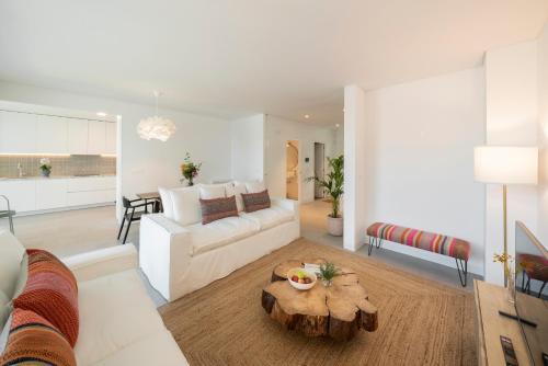 Santa Maria Maior Villa | Oceanfront Escape at CASA DO MIRADOURO 6 in Funchal