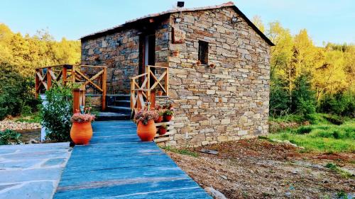 Lousa House | Discover Casa do Moleiro: Family-Friendly Retreat Rated 9.9