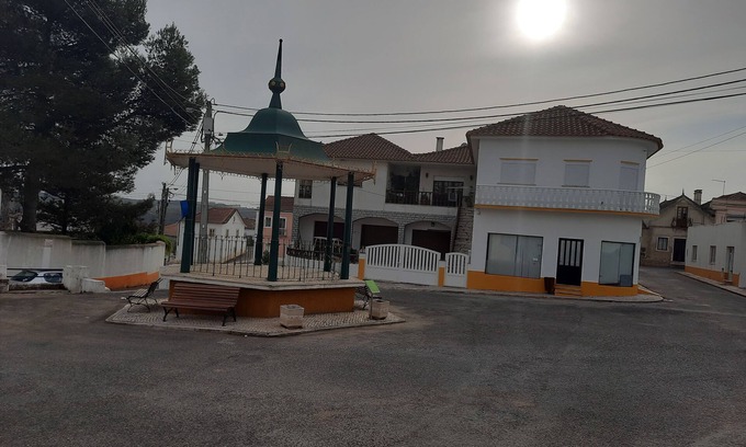 Cadaval House | CASA DO NINHO - Ideal Retreat Between Countryside and Beach