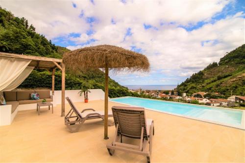 Faial Da Terra House | Inviting Casa do Outeiro with Heated Pool & Ocean Views