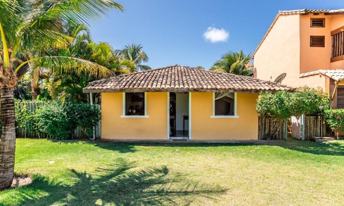 Curuipe House | Relax at Casa do Pescador: Oceanfront, Pet-Friendly Stays