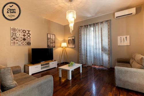 Faial Da Terra House | Family-Friendly Retreat: Casa do Pescador with Great Reviews