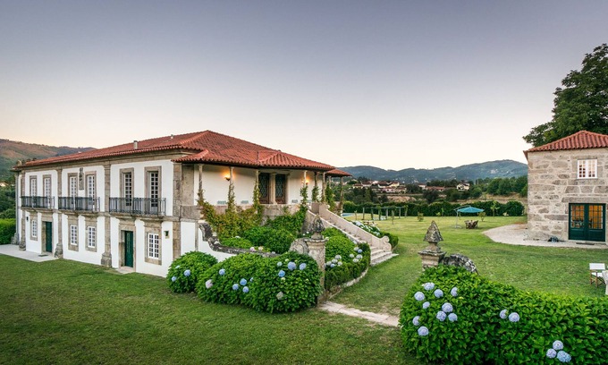 Ponte de Lima Resort | Experience Casa do Tanque: Rated 10/10 with Family Amenities