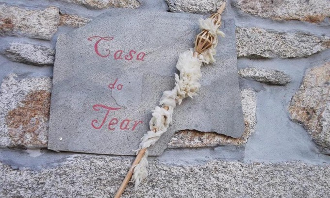 Macieira de Alcoba House | Cozy Casa do Tear: Pet-Friendly Stay with Breakfast