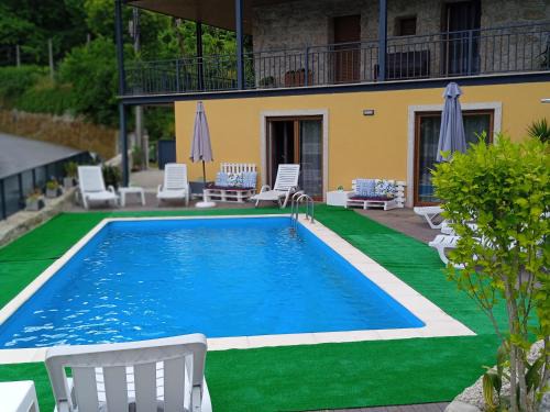 Vieira do Minho Apartment | Explore Nature at Casa do Toucedo with Ocean Views