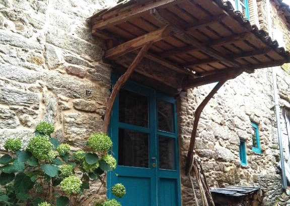A Teixeira House | Discover Family-Friendly Comfort at Casa do Vagar