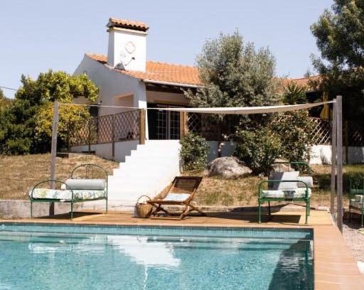 Vimieiro Villa | Discover Casa do Vagar: Pet-Friendly Retreat with Pool
