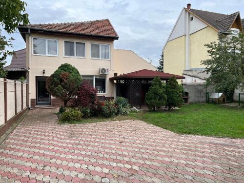 Calea Sever Bocu Villa | CASA DON: Top-Rated Child-Friendly Retreat for Families