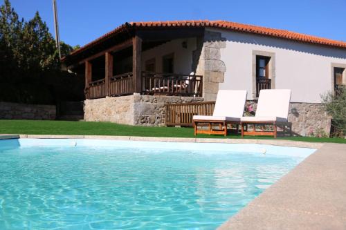 Carrazeda de Ansiaes House | Casa Dona Urraca: Oceanfront Bliss with a 9.4 Rating