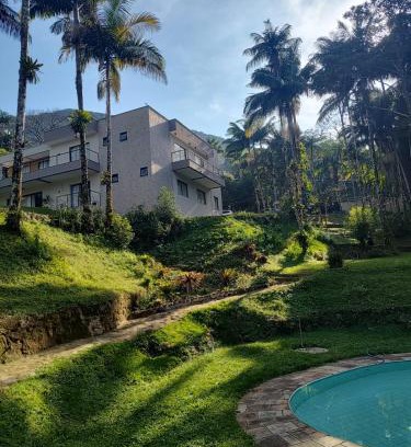 Teresopolis House | Top-Rated Casa dos Canários Suítes with Inviting Pool