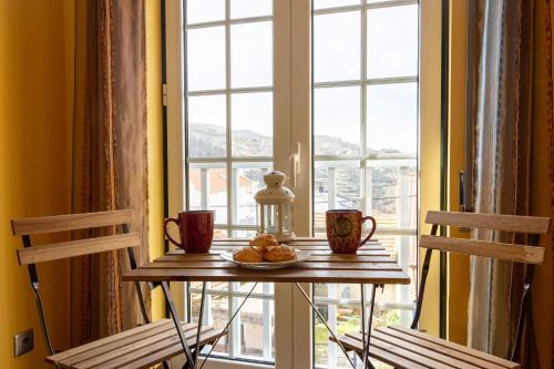Seia House | Exceptional Casa dos Gémeos: Child-Friendly Retreat
