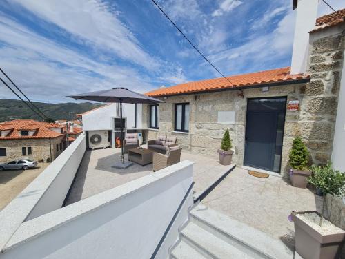 Guarda House | Explore Casa D`El Rei: Family & Pet-Friendly Getaway