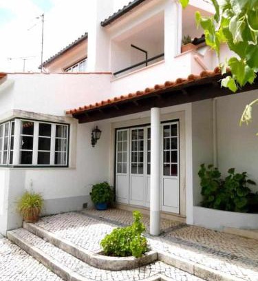 Torres Novas House | Relax at Casa dos Pocinhos: Tranquil Countryside Retreat