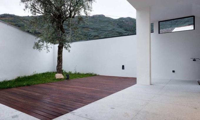 Terras de Bouro House | Family-Friendly Retreat at Casa dos Valentins Geres