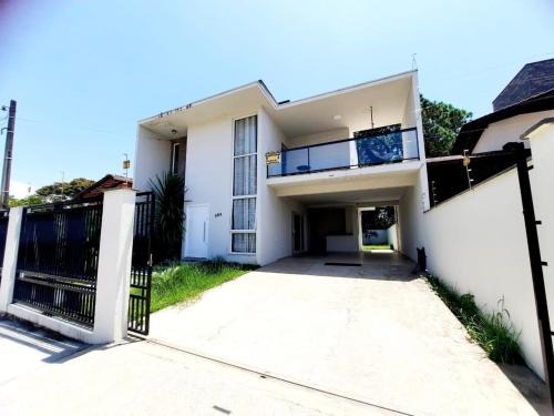 Picarras House | Beachside Casa Duplex in Piçarras - Guest Rated 10/10