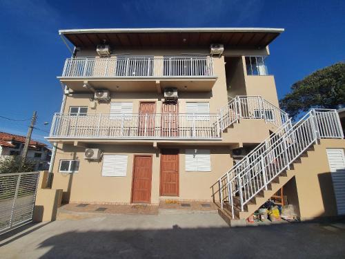 Vila Nova Apartment | Stunning Kitnet Praia da Vila Imbituba with Ocean View