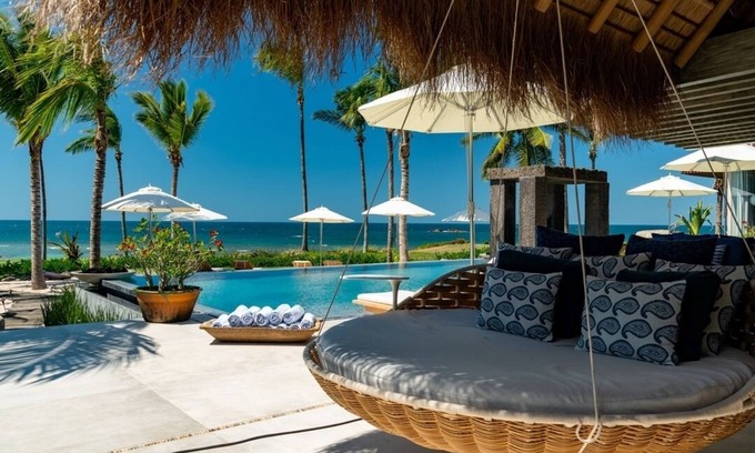 Punta de Mita Villa | Casa Eclipse: Enchanting 10-Bedroom Villa with Oceanfront Spa