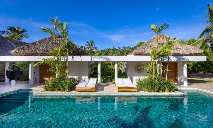 Los Naranjos Villa | Casa Eden: Golf Course Views, Beach Access & Private Pool