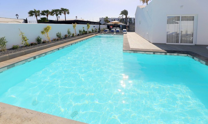 Los Mojones Villa | Casa El Cielo: 3 Bedrooms, Ocean View & Private Pool