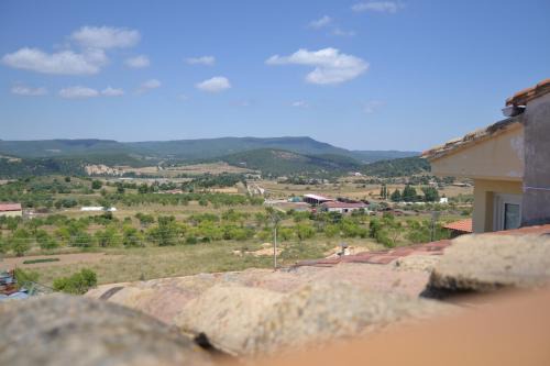 Penarroya de Tastavins Apartment | Pet and Child Friendly Stay at Casa el Ferrer, Rated 8.4