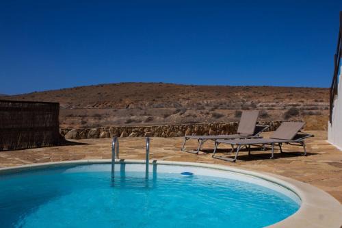 Triquivijate House | Casa El Horno: Pet-Friendly Oceanfront Retreat with Spa