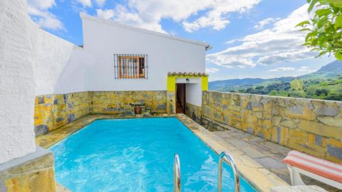 Gaucin Villa | Inviting Casa El Limon Gaucin: Pool & Family Friendly Stay